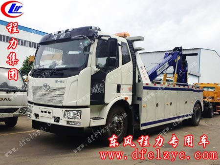 解放J6清障車質(zhì)檢完成準備發(fā)車