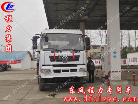 湖北程力東風后雙橋灑水車