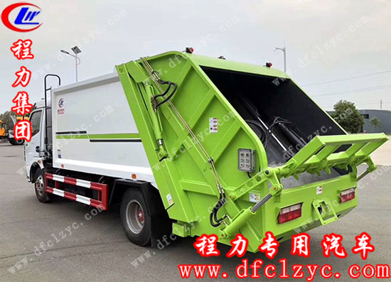 湖北程力專用汽車有限公司東風多利卡8方壓縮垃圾車
