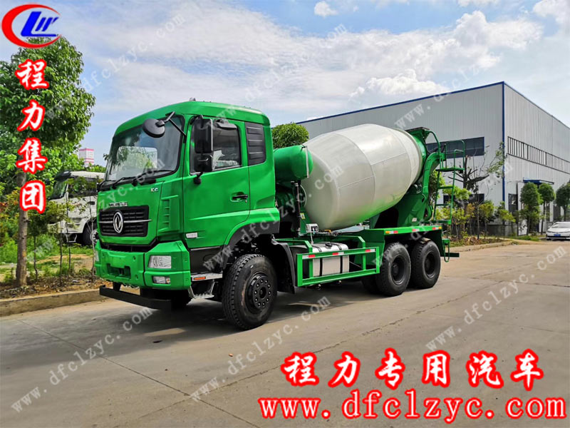 程力集團(tuán)東風(fēng)混凝土攪拌運(yùn)輸車，滿滿重金屬的質(zhì)感