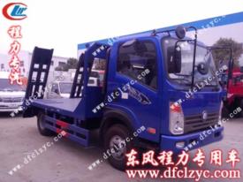 重汽王牌挖機(jī)平板運(yùn)輸車