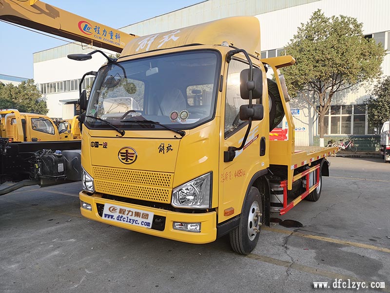 湖北程力專用汽車有限公司冬季清障車保養(yǎng)三個(gè)關(guān)鍵