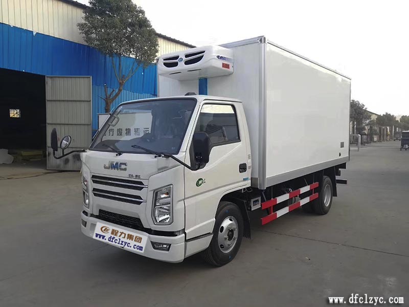 簡(jiǎn)約而不失內(nèi)涵——程力專用汽車股份有限公司江鈴國六藍(lán)牌冷藏車